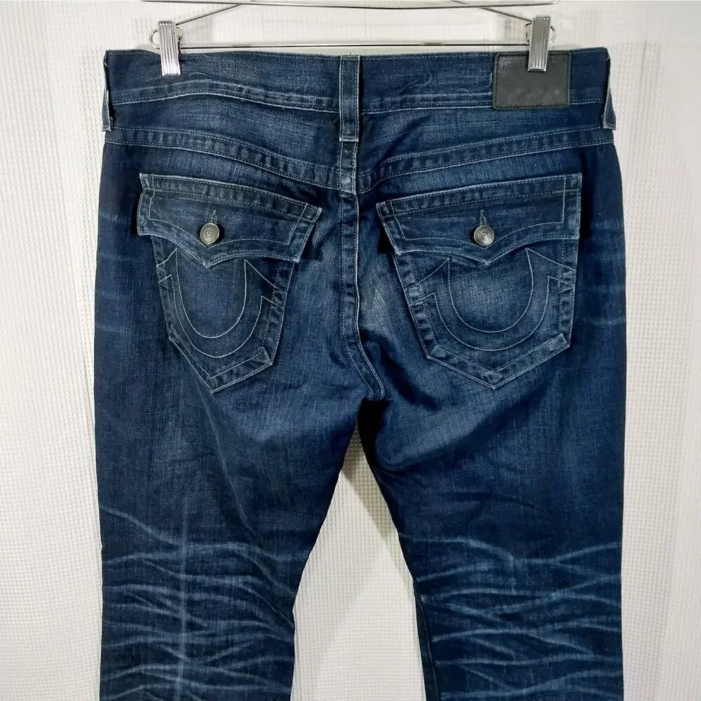 TRUE RELIGION! FAB DEEP BLUE, LOGO POCKET OMBRE FADE STRAIGHT LEG JEANS! SZ 36